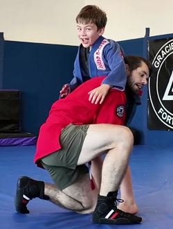 Gracie Combatives